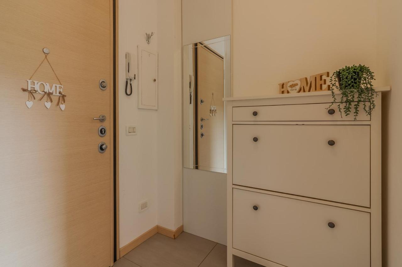 Anzani Modern Studio By Wonderful Italy Apartment Como Exterior photo
